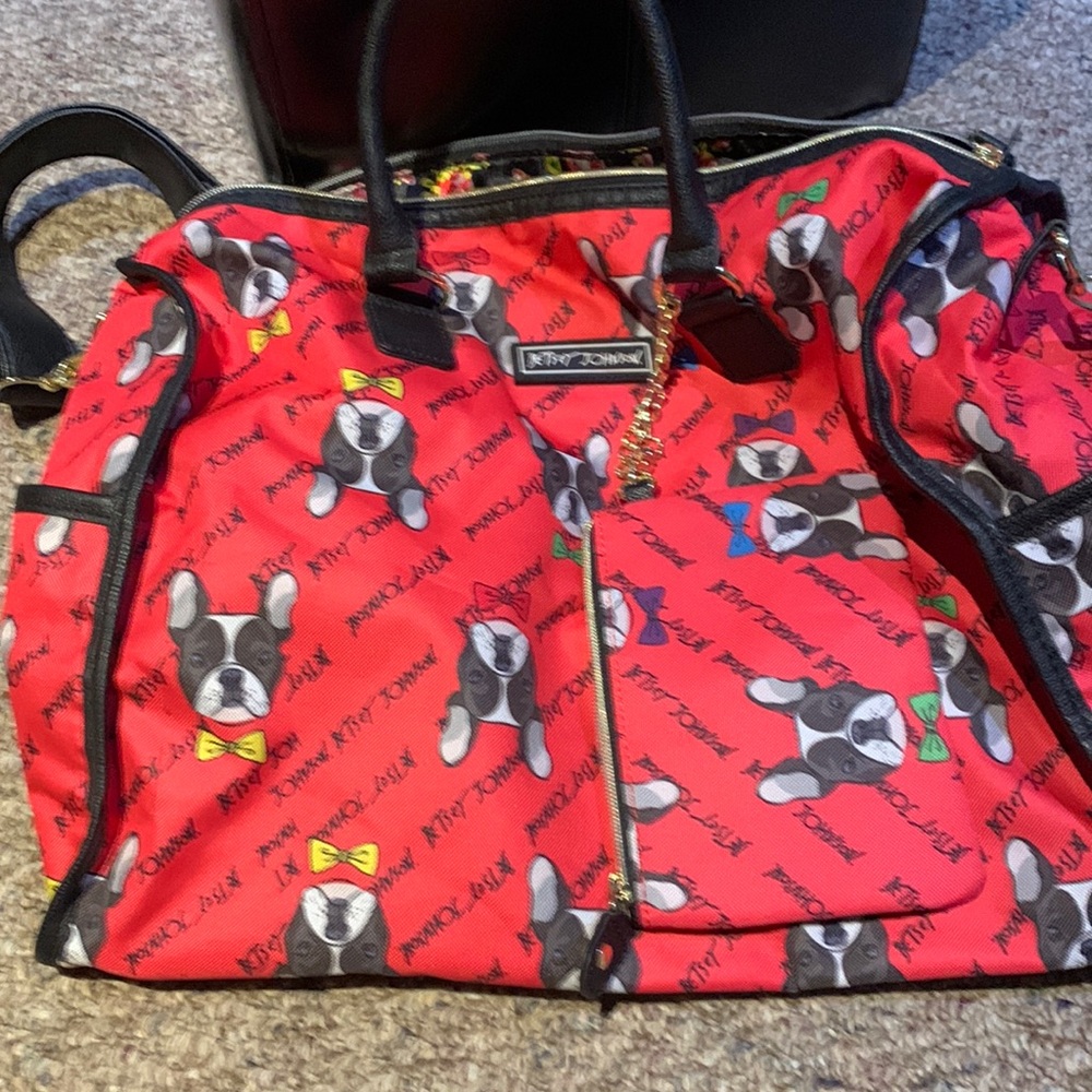 Bestey Johnson overnight bag.